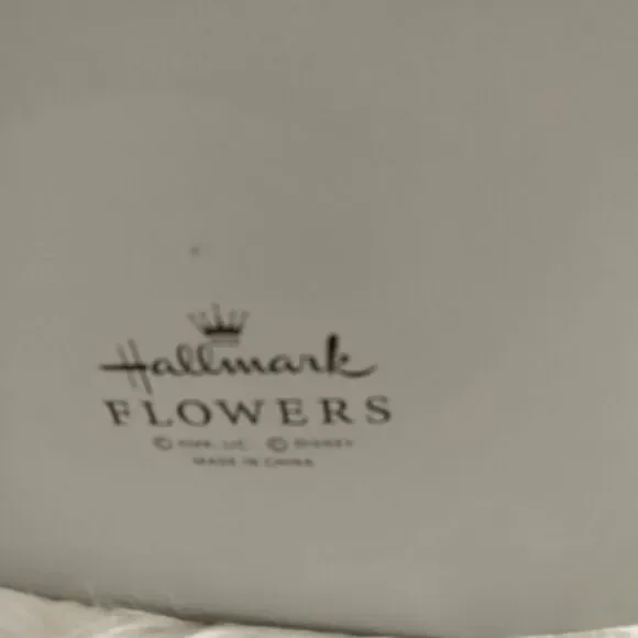 New Rare Hallmark flowers Disney Mickey & Minnie Mouse limited Edition figurine - Picture 5 of 5